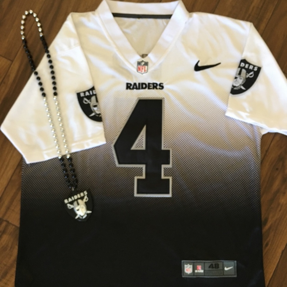 Men’s Derek Carr Raiders NFL jersey